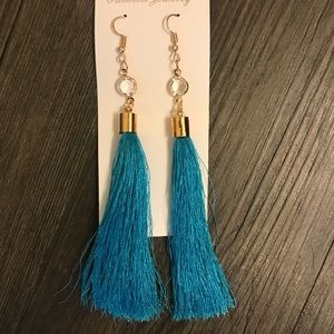 NWT 2 PAIRS Tassel Earring